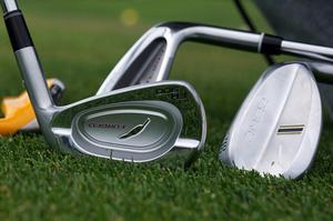 Các thương hiệu gậy golf nổi tiếng trên thế giới hiện nay