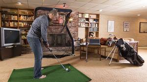 Một số dụng cụ trong bộ tập đánh golf tại nhà mà golfer cần có