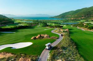 Tổng hợp sân golf miền Trung đáng trải nghiệm nhất 2022