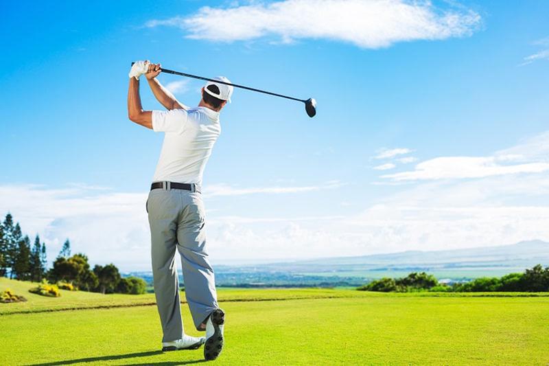 Kỹ thuật đánh gậy driver và những điều golfer cần để ý